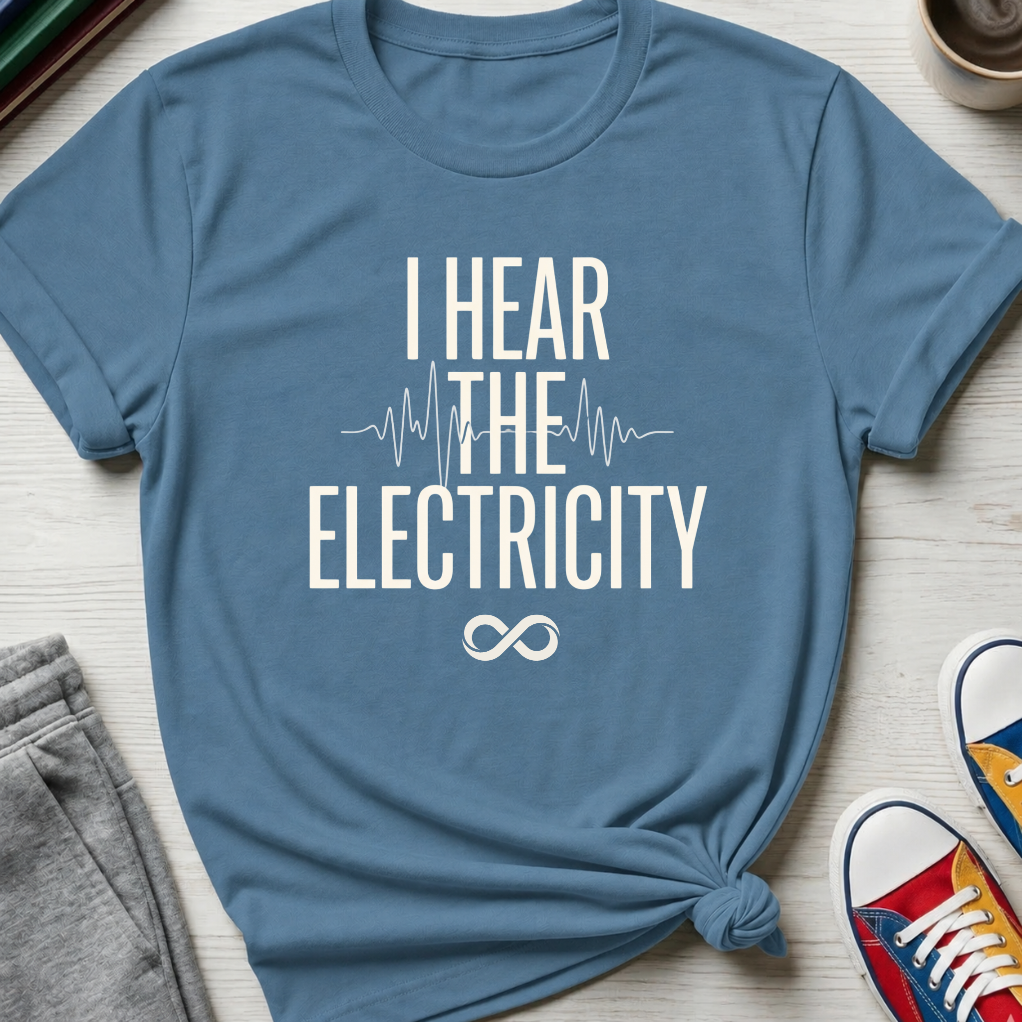 I Hear the Electricity | T-Shirt